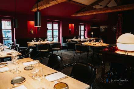 Salle de restaurant les Bacchanales